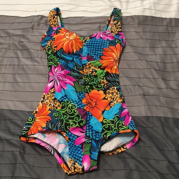 Maxine of Hollywood Other - EUC- Maxine of Hollywood one piece swimsuit